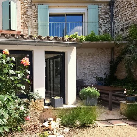 2 Bedroom Gorgeous Home In Villes-Sur-Auzon Bagian luar foto
